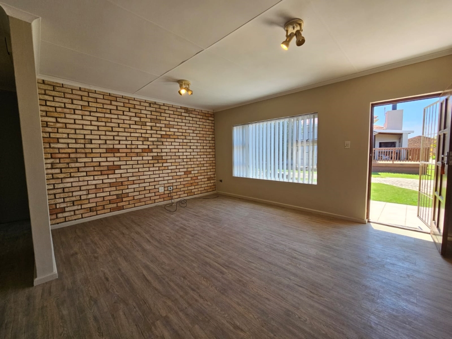 2 Bedroom Property for Sale in C Place Eastern Cape